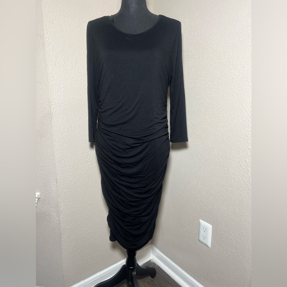 Vince Camuto rouge Dress BOGO